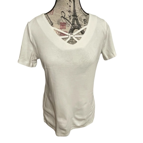 Karen Scott Tops - Karen Scott white Short Sleeve V-Neck Top